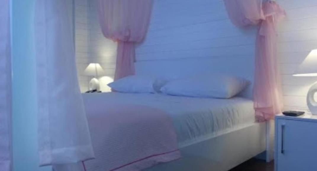 Boutique Artist Hotel Tirana Buitenkant foto
