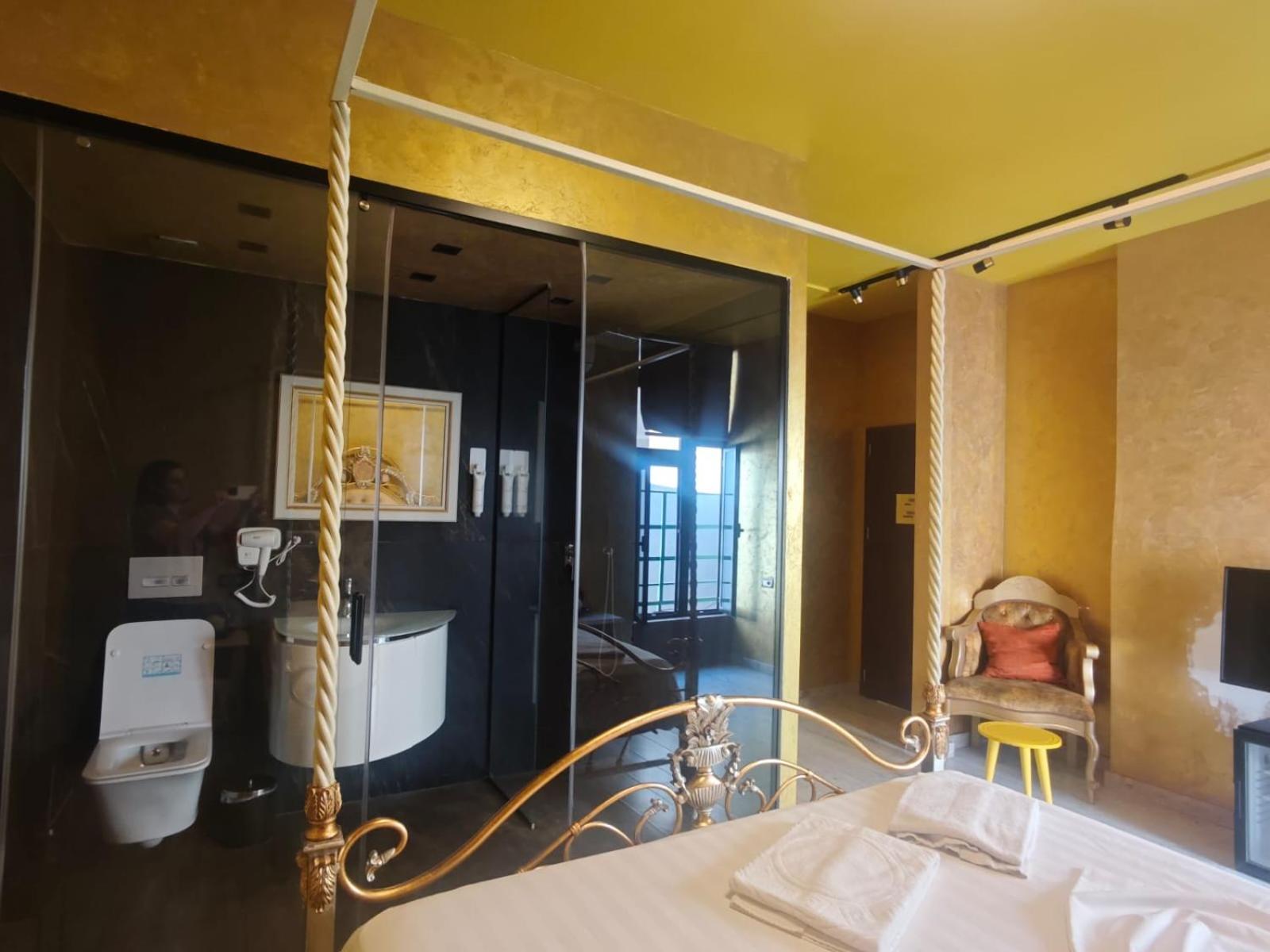 Boutique Artist Hotel Tirana Buitenkant foto